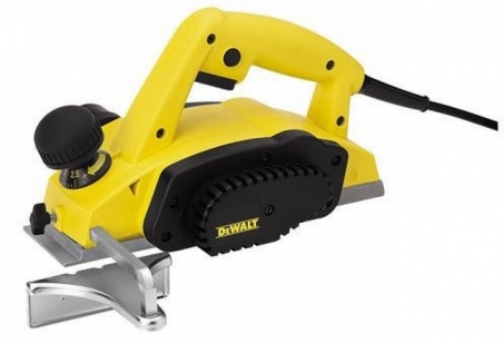 Рубанок DeWalt DW680
