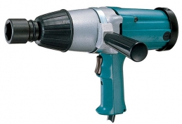 Ударный гайковерт Makita 6906 